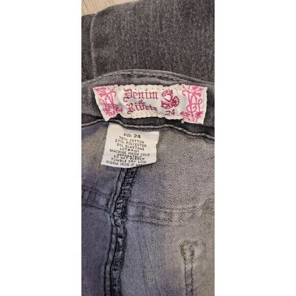 Denim & Rivets Women’s Black Striped Embellished Legs Denim Jeans‎ Size 24 - Picture 13 of 15